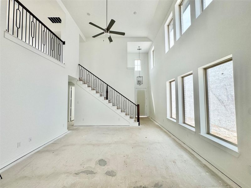Spacious, unfurnished interior of a new home in Pomona: 40ft. lots, Manvel (Image 10). Spacious, unfurnished interior of a new home in Pomona: 40ft. lots, Manvel (Image 10).