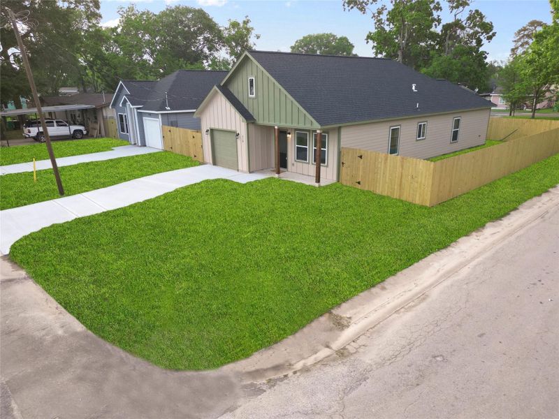 Welcome to 318 E Republic