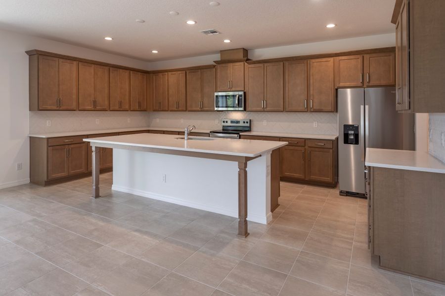 Spacious and Functional Kitchen in Central Florida Home