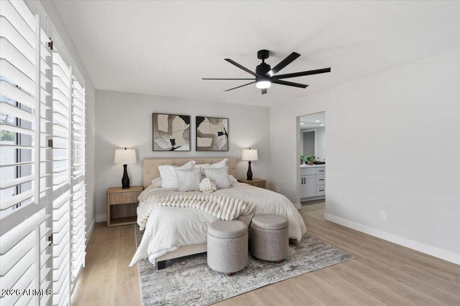 Master bedroom Master bedroom