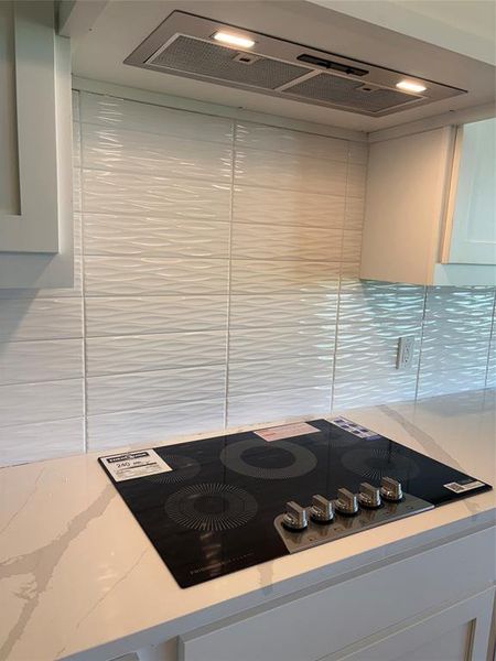 Furnished interior view inside a new home in , Van Alstyne (Image 7).