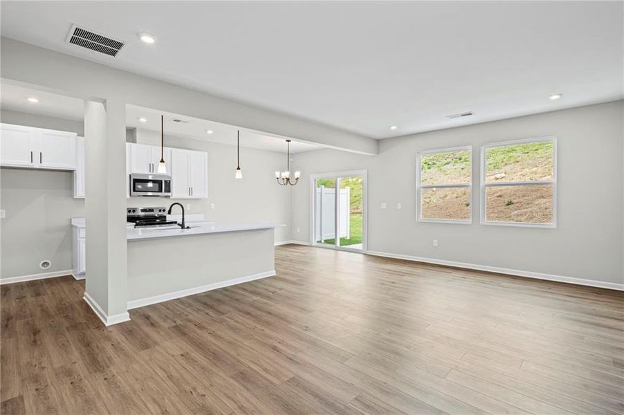 Spacious, unfurnished interior of a new home in Villas at Gold Creek, Dawsonville (Image 21).