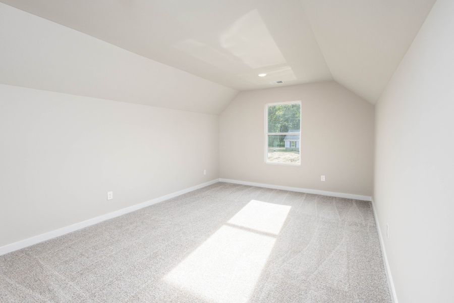 Spacious, unfurnished interior of a new home in Woodland Farms, Dickson (Image 29).