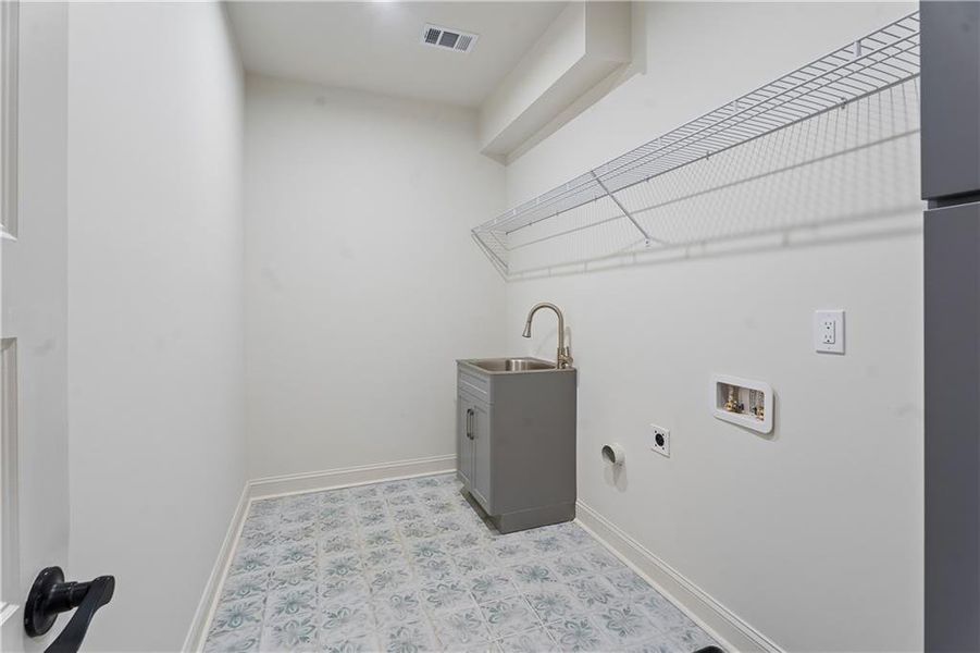 Spacious, unfurnished interior of a new home in , Decatur (Image 21).