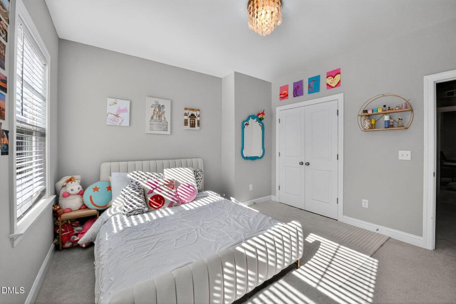 18_159_Edge_of_Auburn_Blvd_Raleigh_NC_27 18_159_Edge_of_Auburn_Blvd_Raleigh_NC_27