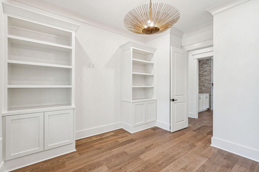 Spacious, unfurnished interior of a new home in , Johns Island (Image 72).