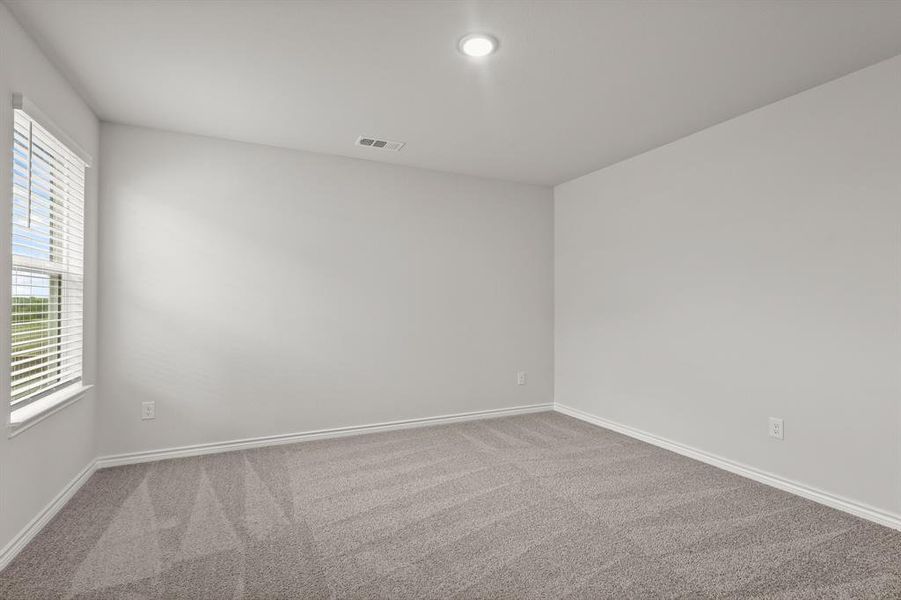Spacious, unfurnished interior of a new home in Retreat at Fossil Creek, Fort Worth (Image 8). Spacious, unfurnished interior of a new home in Retreat at Fossil Creek, Fort Worth (Image 8).