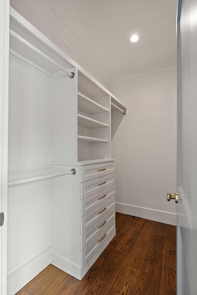 Image 66 of a home in .