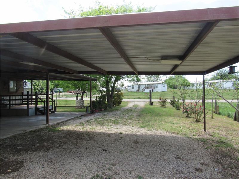 Community amenities in , Cresson (Image 20).