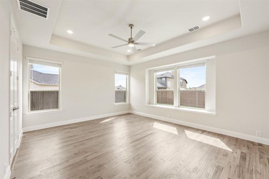 Spacious, unfurnished interior of a new home in Hayes Crossing, Midlothian (Image 21).