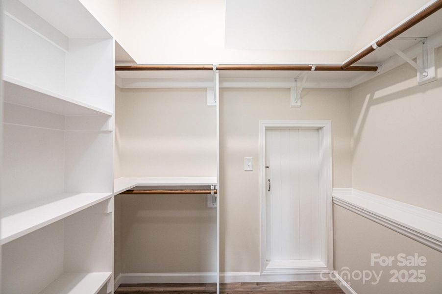 Image 18 of a home in . Image 18 of a home in .