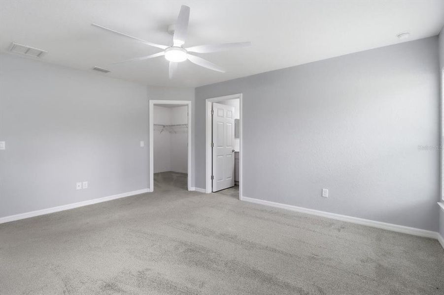 Spacious, unfurnished interior of a new home in , Dunnellon (Image 30). Spacious, unfurnished interior of a new home in , Dunnellon (Image 30).