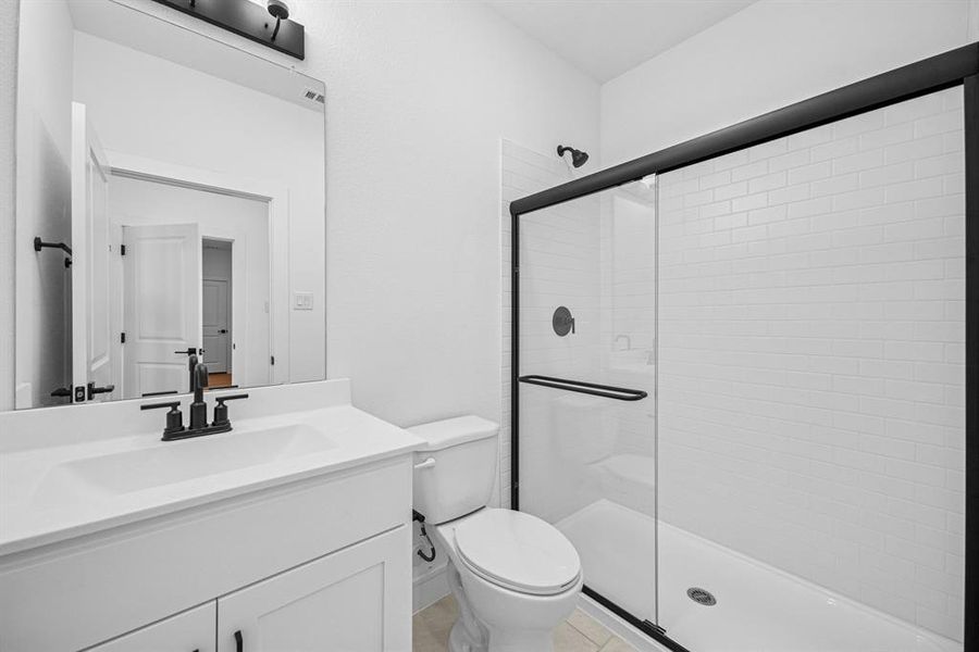 Furnished interior view inside a new home in Elevon, Lavon (Image 19). Furnished interior view inside a new home in Elevon, Lavon (Image 19).