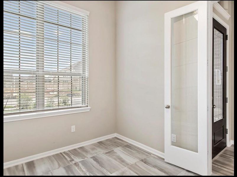 **Photos are representative of the floor plan and not of the actual home**