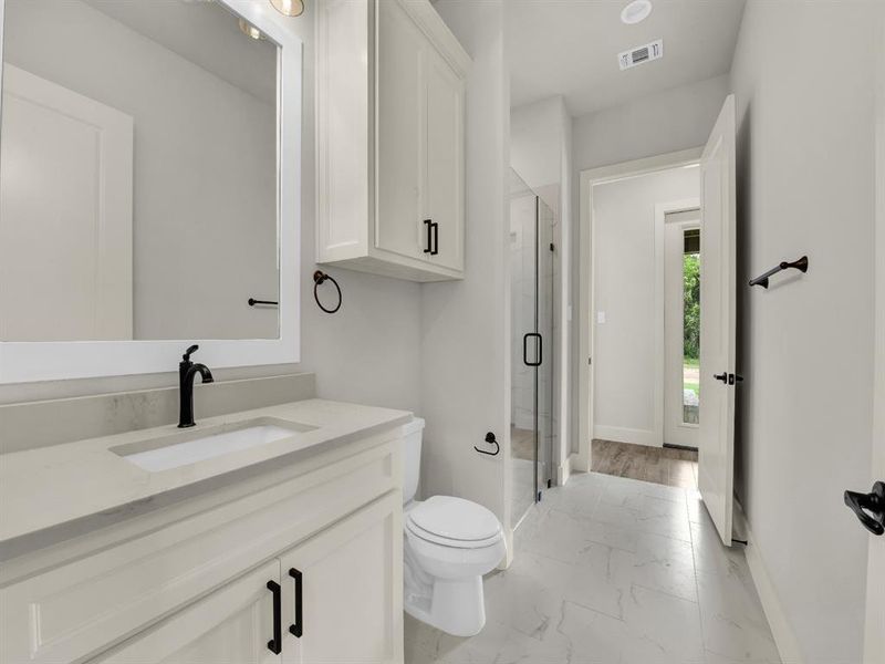 Furnished interior view inside a new home in , Weatherford (Image 17).