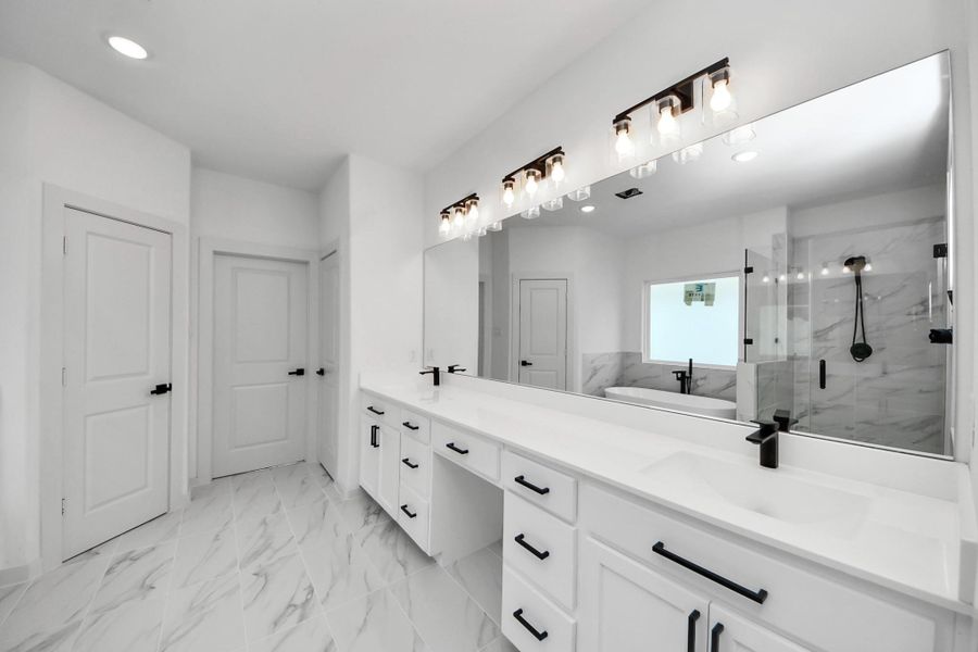 Furnished interior view inside a new home in , Houston (Image 7). Furnished interior view inside a new home in , Houston (Image 7).