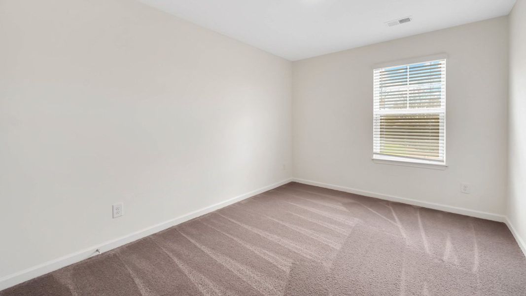 Spacious, unfurnished interior of a new home in Johnson Farms, Greeneville (Image 21).