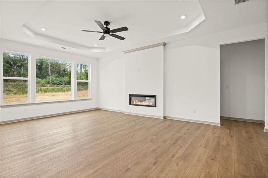Spacious, unfurnished interior of a new home in Sage Woods, Dallas (Image 14).