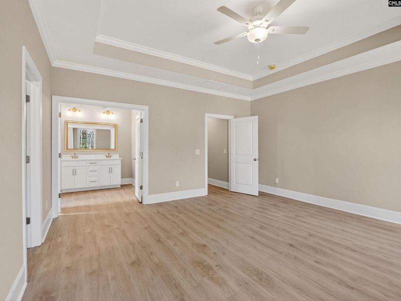 Spacious, unfurnished interior of a new home in Collins Cove, Chapin (Image 38).
