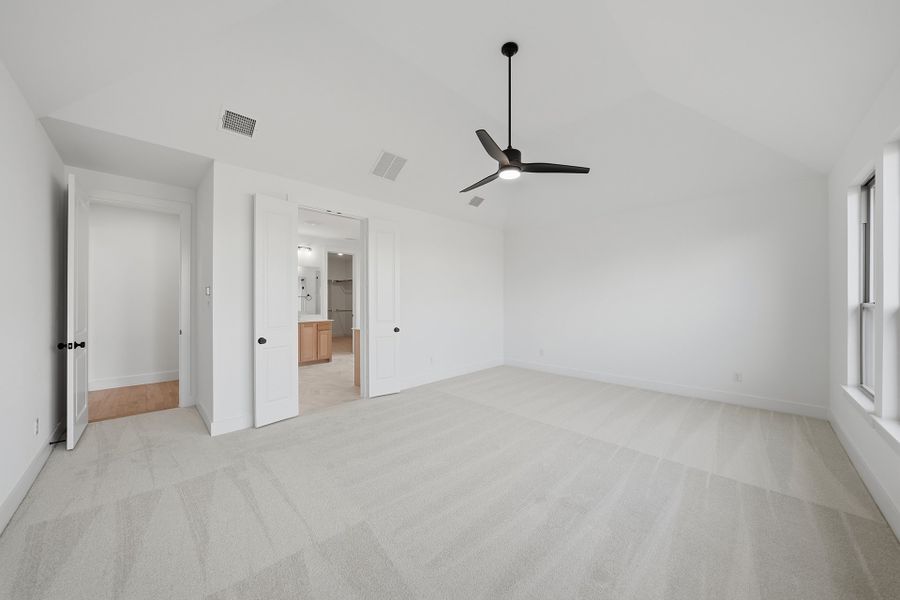Spacious, unfurnished interior of a new home in Aster Park, McKinney (Image 26). Spacious, unfurnished interior of a new home in Aster Park, McKinney (Image 26).