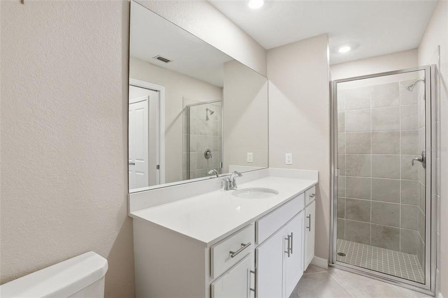 Furnished interior view inside a new home in , Punta Gorda (Image 11).