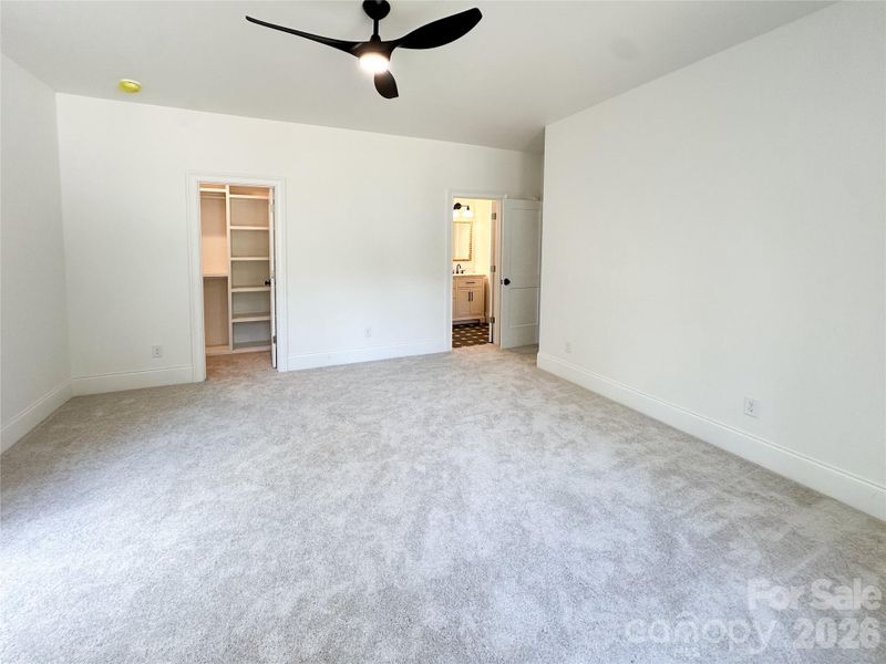 Spacious, unfurnished interior of a new home in , Matthews (Image 24).