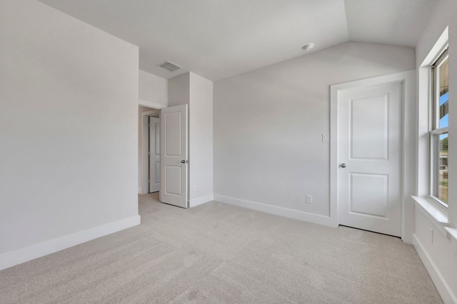 Spacious, unfurnished interior of a new home in Treeline, Justin (Image 45). Spacious, unfurnished interior of a new home in Treeline, Justin (Image 45).