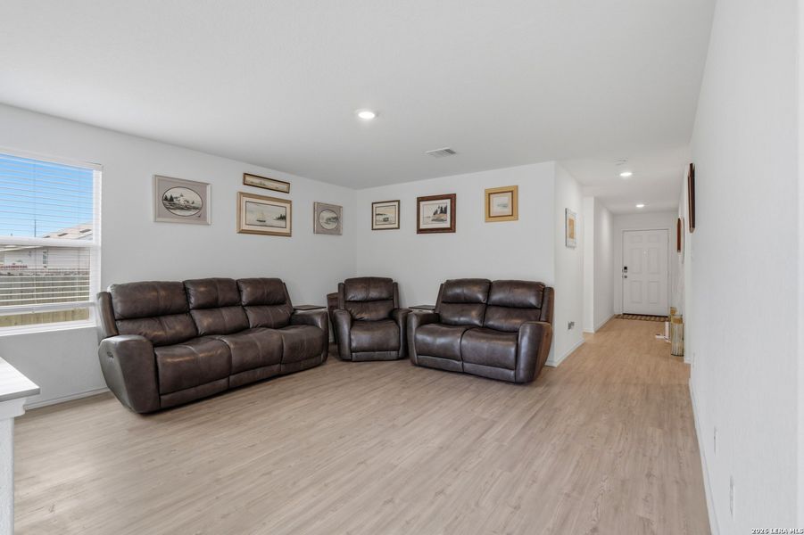 Furnished interior view inside a new home in Hidden Trails, Bulverde (Image 9).