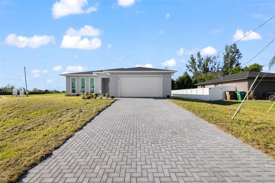 Image 32 of a home in . Image 32 of a home in .