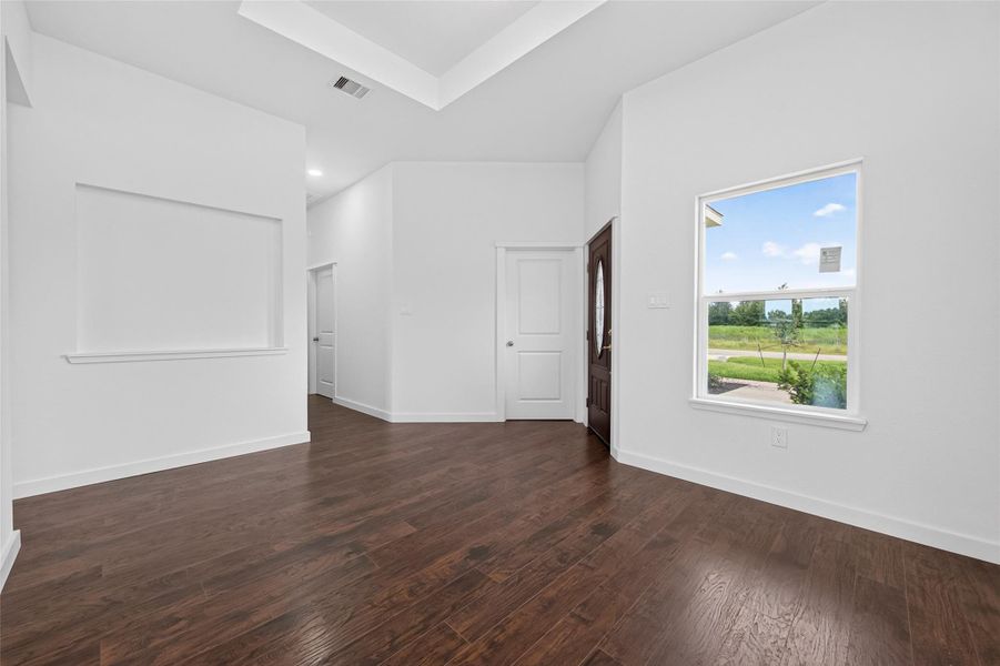Spacious, unfurnished interior of a new home in , Cleveland (Image 11).