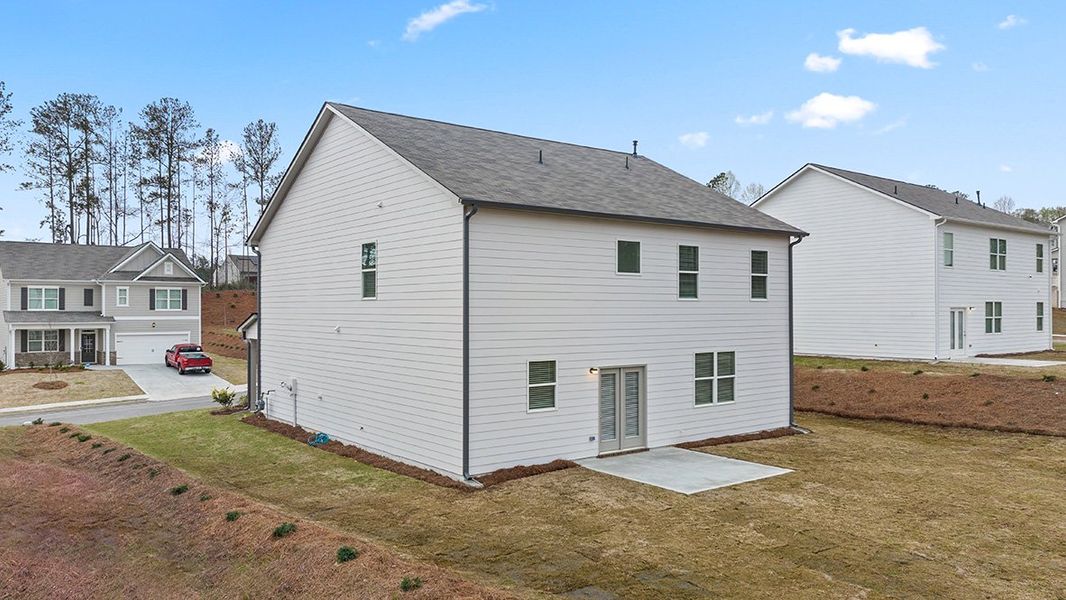 Representative exterior details of a home built from the Hanover by D.R. Horton in Thompson Ridge, Dallas (Image 4).