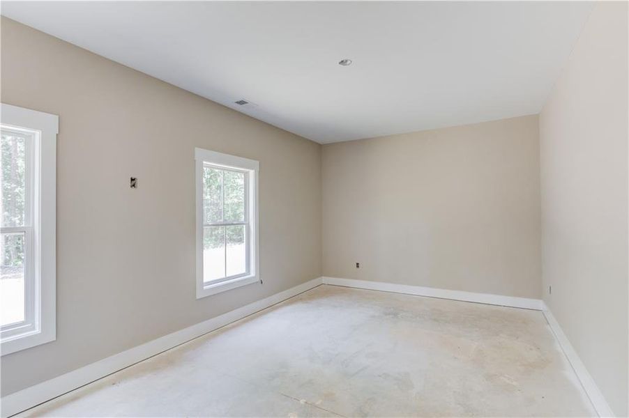 Image 28 of a home in .