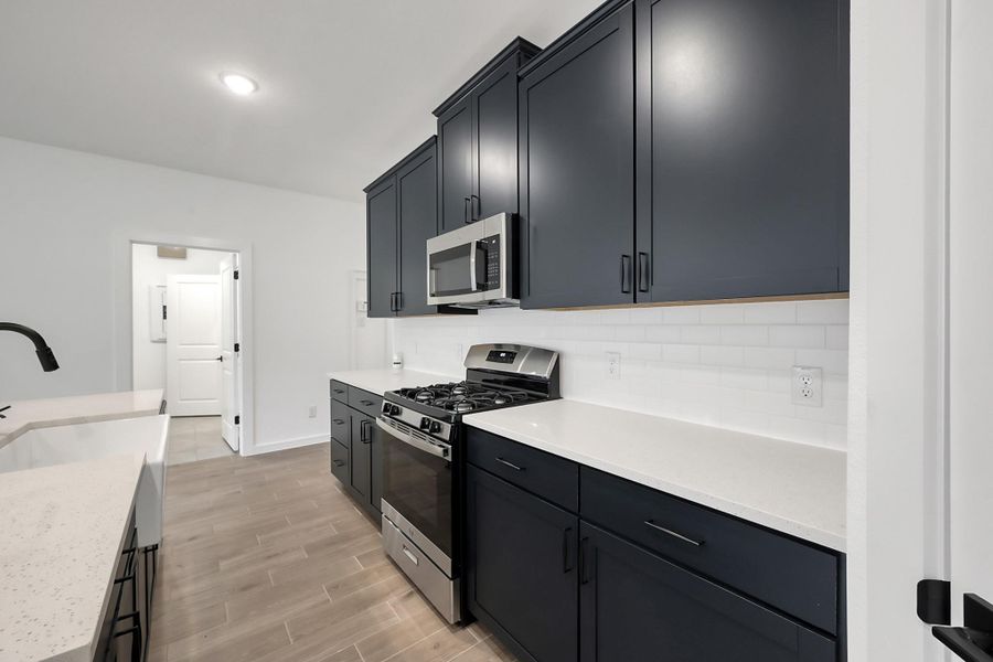 Furnished interior view inside a new home in Aspire at The Reserve at Huntsville, Huntsville (Image 6). Furnished interior view inside a new home in Aspire at The Reserve at Huntsville, Huntsville (Image 6).