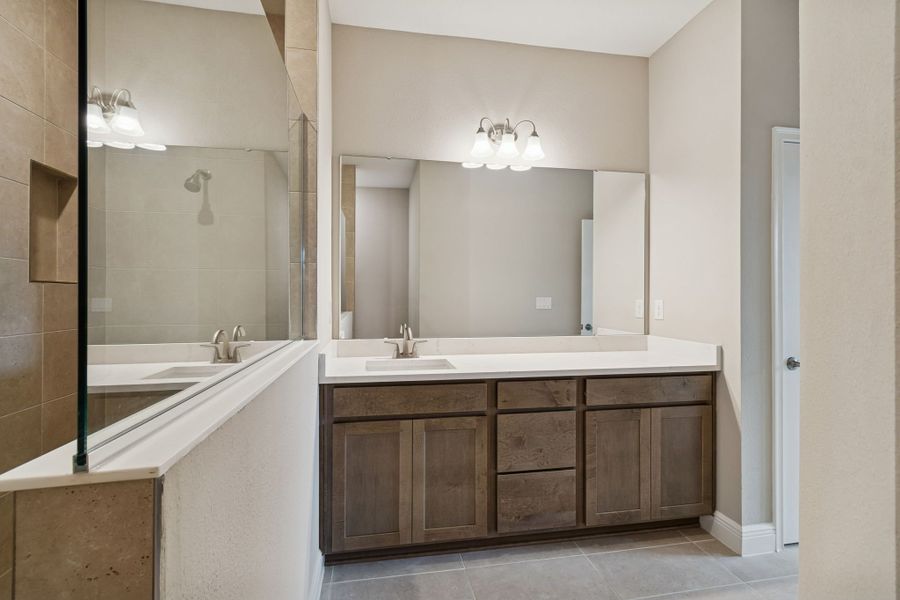 Furnished interior view inside a new home in Southern Hills Plantation, Brooksville (Image 17).