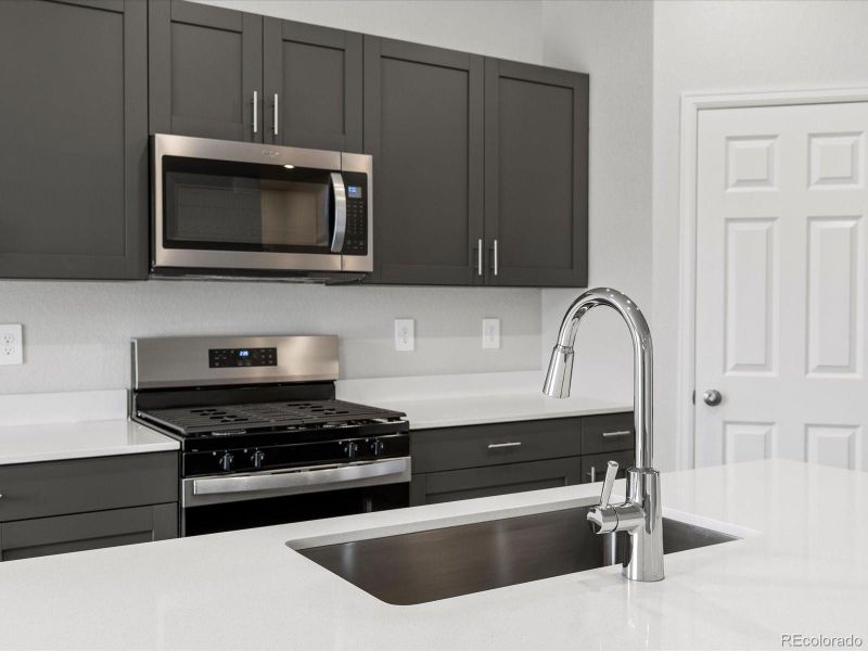 Furnished interior view inside a new home in Ridgeline Vista: The Flora Collection, Brighton (Image 11). Furnished interior view inside a new home in Ridgeline Vista: The Flora Collection, Brighton (Image 11).