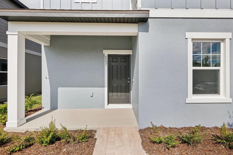 Representative exterior details of a home built from the Lyon by Starlight Homes in Hawks Run, Kissimmee (Image 3). Representative exterior details of a home built from the Lyon by Starlight Homes in Hawks Run, Kissimmee (Image 3).