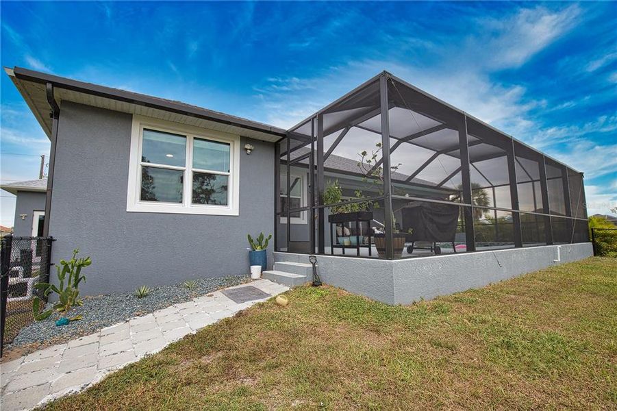 Exterior details and patio area of a home in , Rotonda West (Image 28).