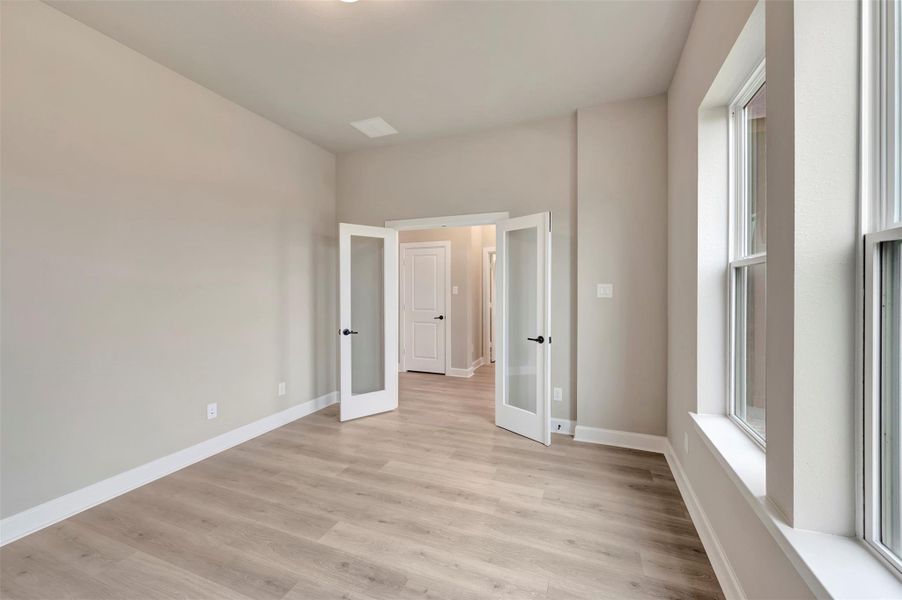 Spacious, unfurnished interior of a new home in Pomona 40' Homesites, Manvel (Image 21). Spacious, unfurnished interior of a new home in Pomona 40' Homesites, Manvel (Image 21).