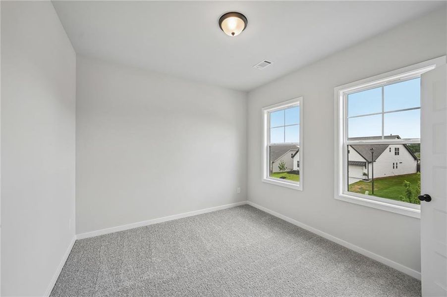 Spacious, unfurnished interior of a new home in Fowler Farms, Auburn (Image 33).