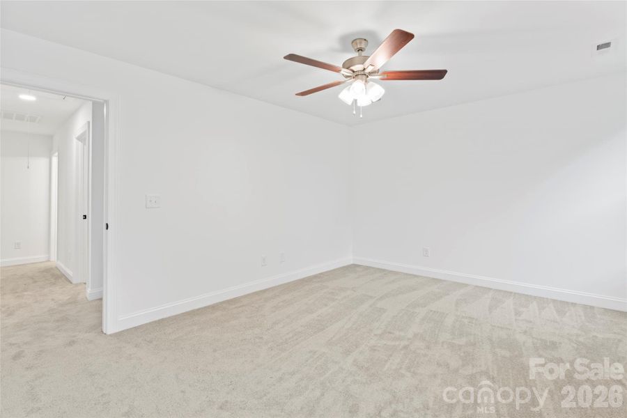 Spacious, unfurnished interior of a new home in , Mooresville (Image 26).