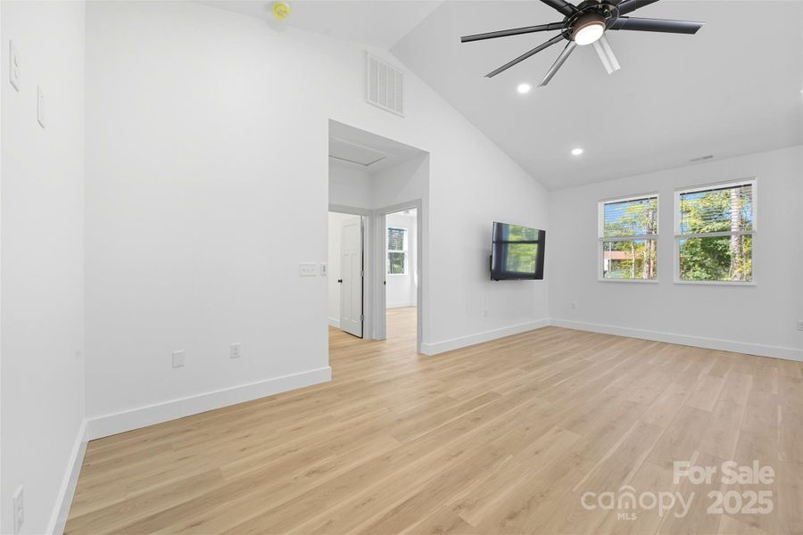Spacious, unfurnished interior of a new home in , Dallas (Image 26). Spacious, unfurnished interior of a new home in , Dallas (Image 26).