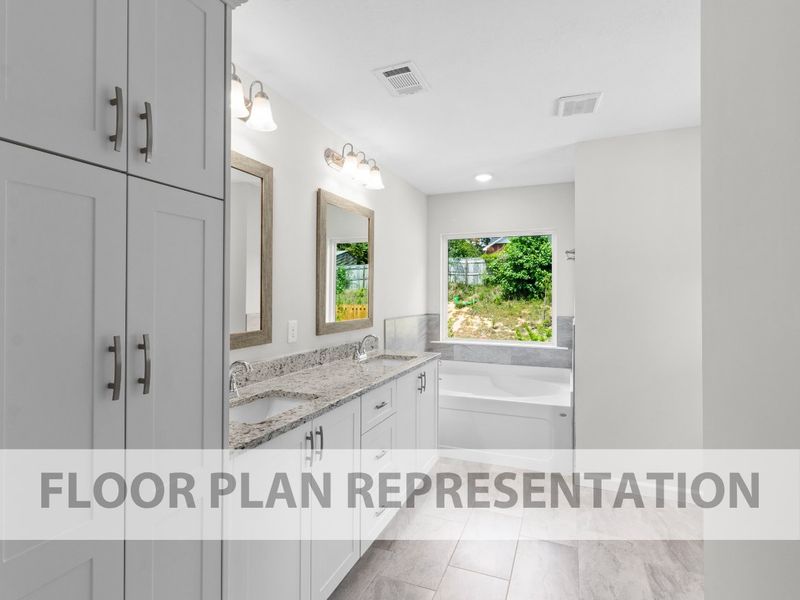 Primary Bathroom | Hampton II Plan by Ivey Homes