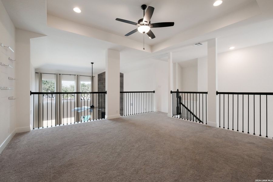 Spacious, unfurnished interior of a new home in , Boerne (Image 16).