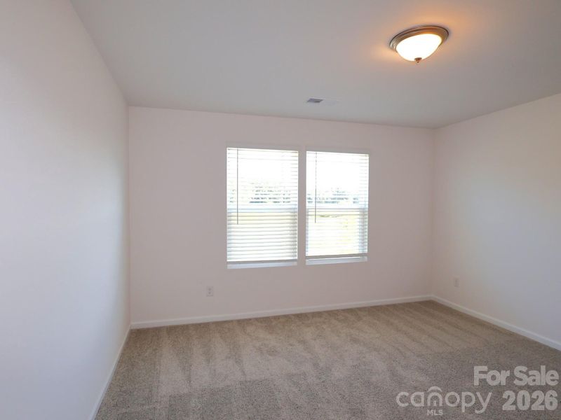 Secondary bedroom