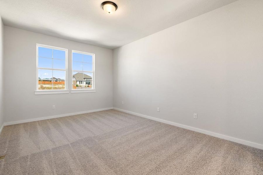 Spacious, unfurnished interior of a new home in Lariat, Liberty Hill (Image 33).