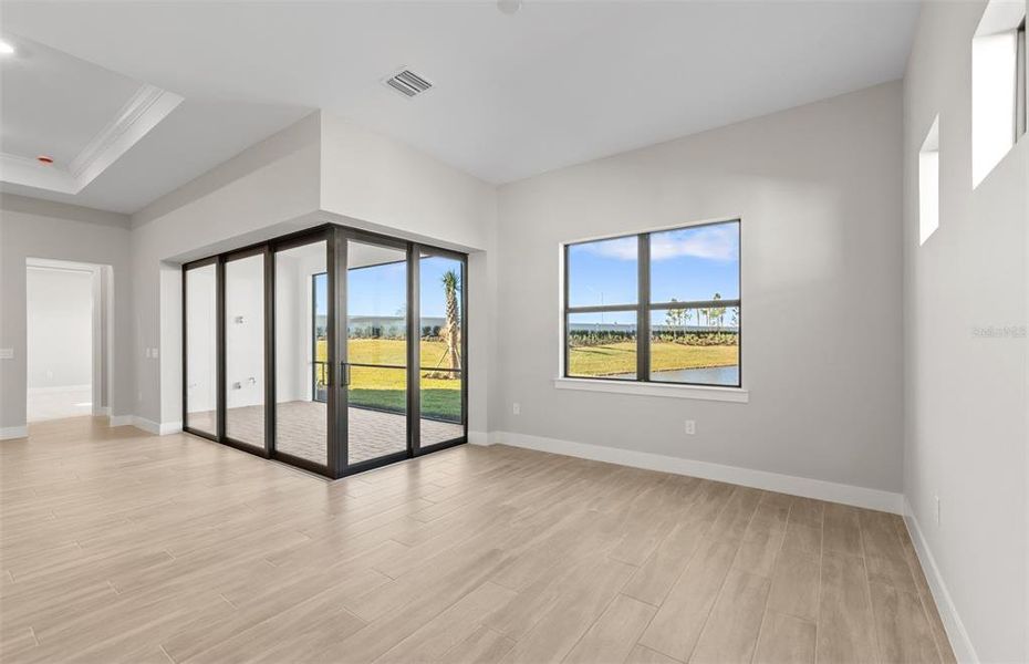 Spacious, unfurnished interior of a new home in Del Webb Catalina, Lakewood Ranch (Image 27).