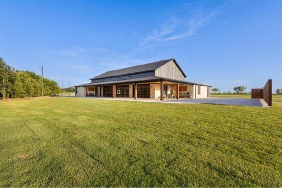 Image 32 of a home in .