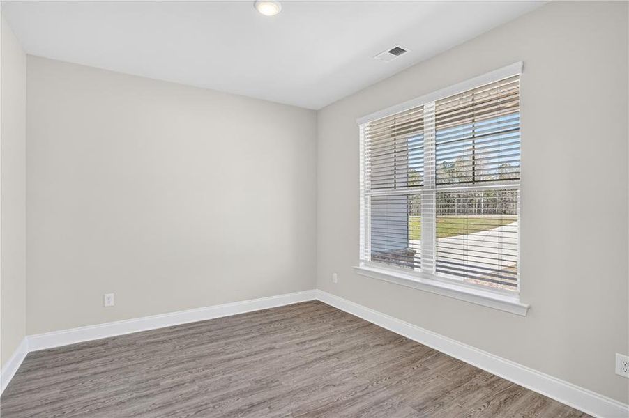 Spacious, unfurnished interior of a new home in Waters Edge, Mansfield (Image 11).