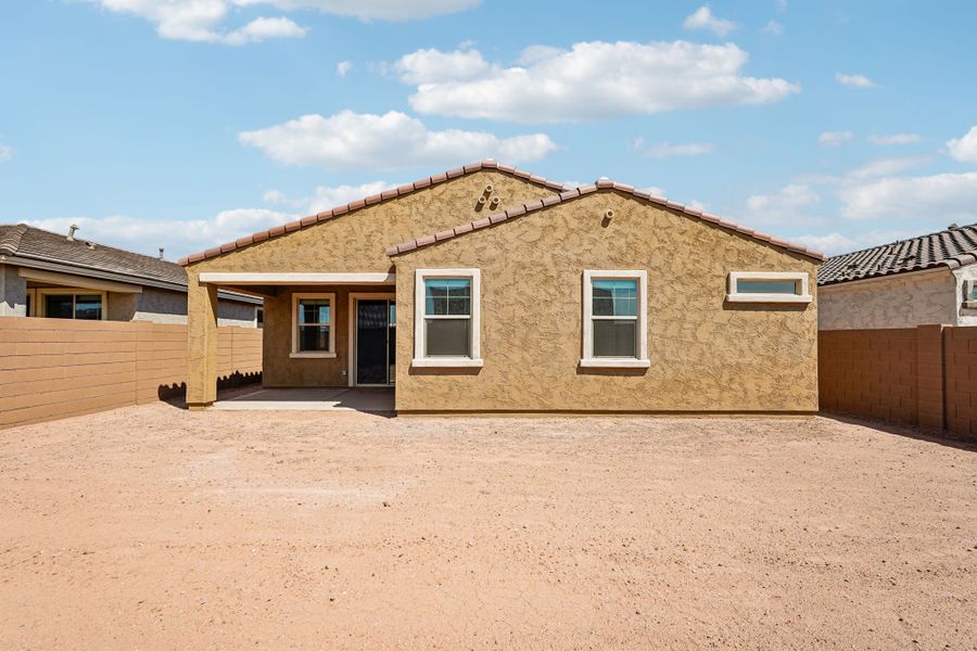 Exterior details and patio area of a home in Hawes Crossing, Mesa (Image 27).