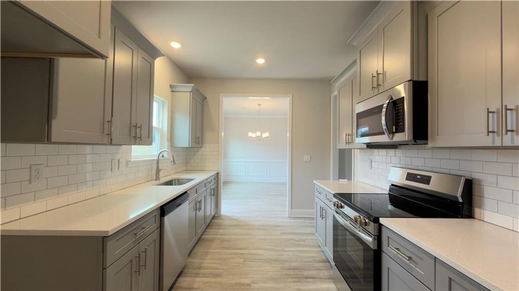 Furnished interior view inside a new home in Habersham Meadows, Demorest (Image 10).